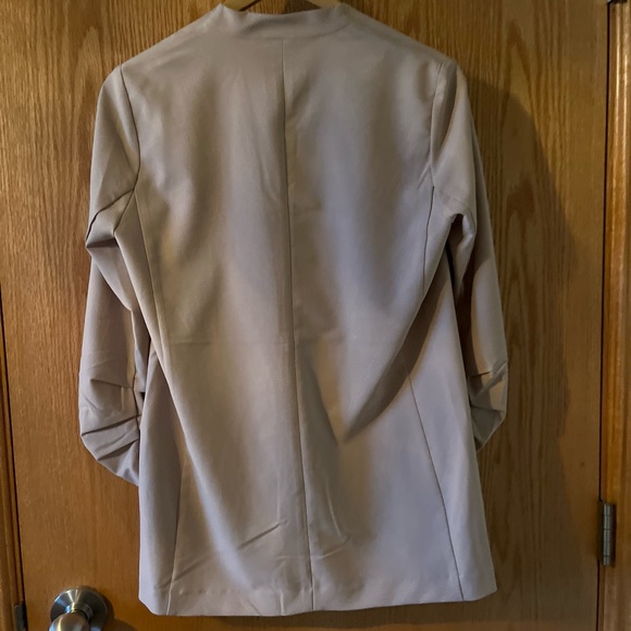 Ruched Sleeves Blazer Without Collar - Picture 3 of 3